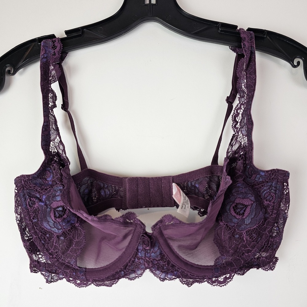 Victoria's Secret Unlined Unpadded Plunge Bra Purple Lace Size 36C UW‎ Sheer